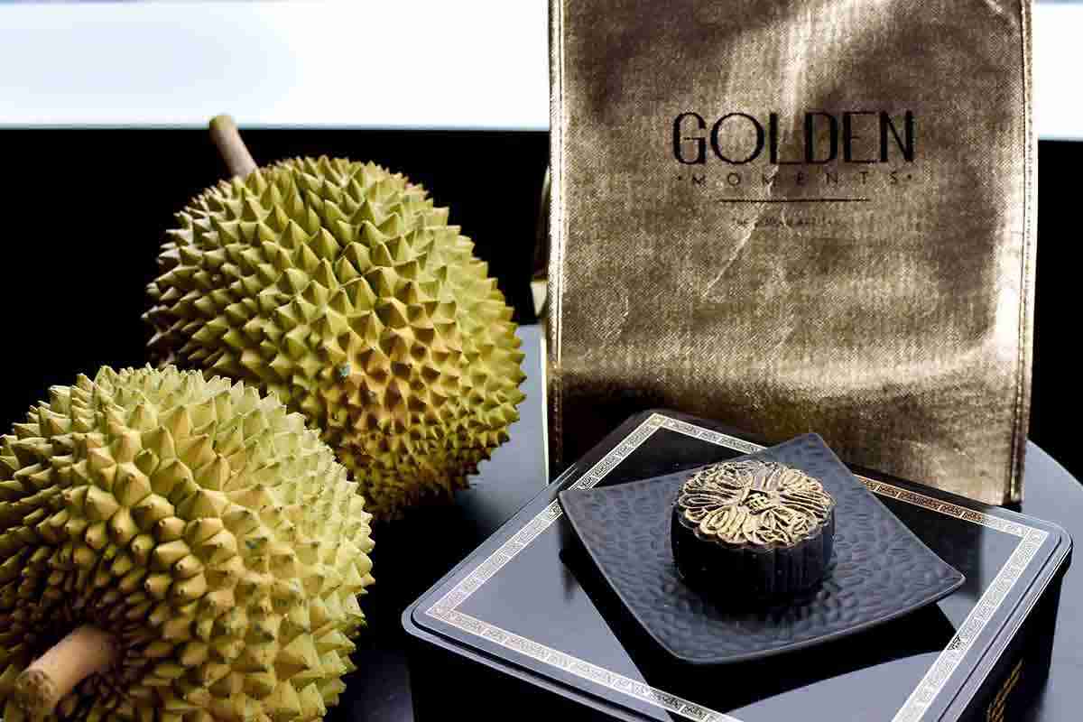 golden-moments-mooncake