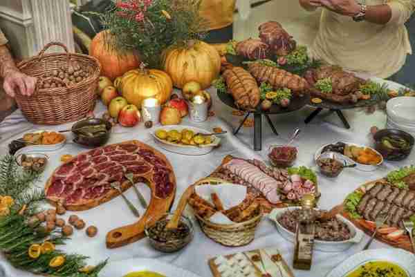 poland-goose-meat-dinner