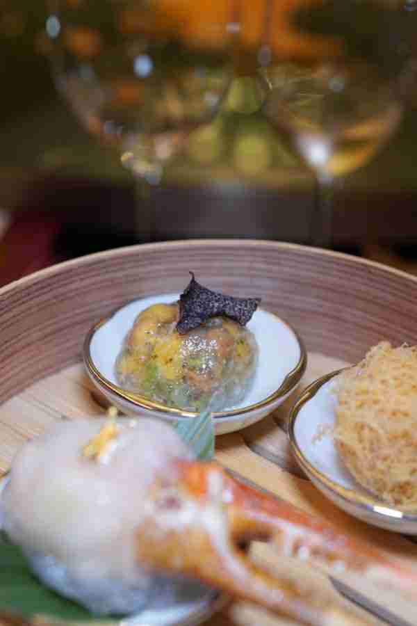 Andaz 5 on 25 CNY 05